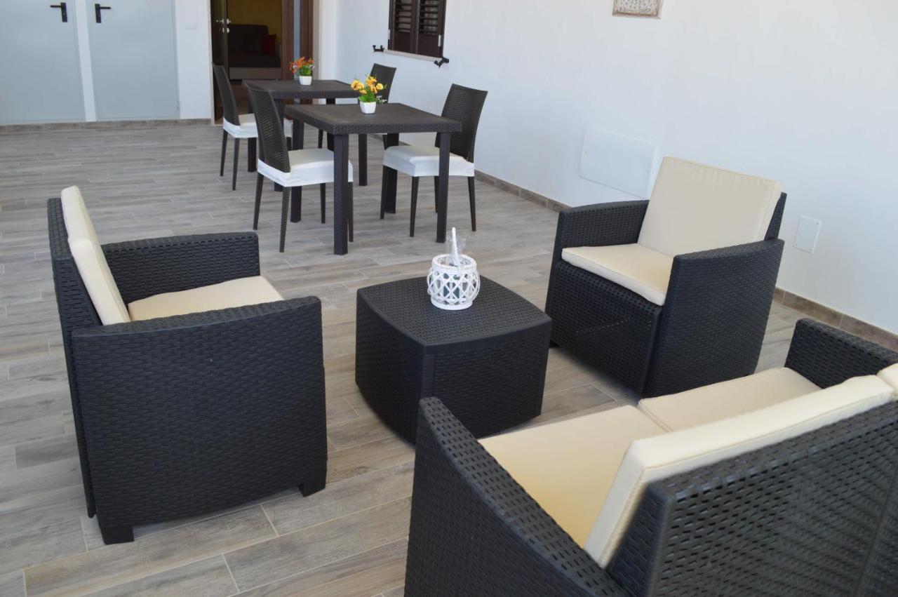 Casa Vacanze Infiore 莱韦拉诺 外观 照片